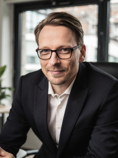 JYwOtmYtbosEwWGK-OITZ_b356c172aafc4d13ac990c3eb52ef372